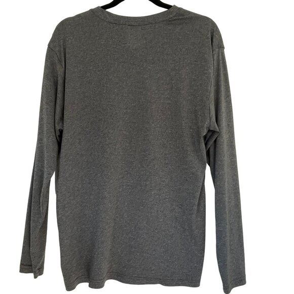 Remedy Provisions Gray Long Sleeve Fish Decal Men's Shirt Size L - Picture 3 of 6